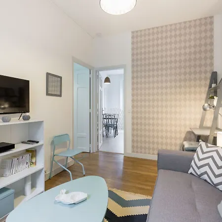 Apartment Arlequin By Cocoonr *